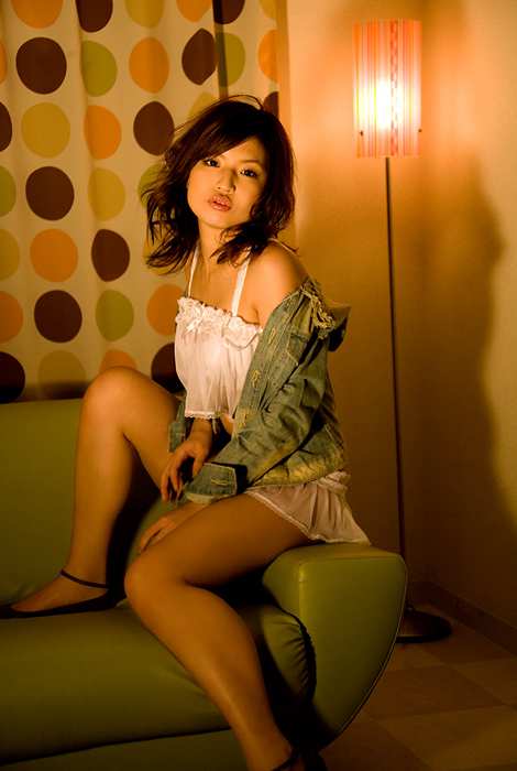 Image.tv写真ID0130 2008.03.14 Kumi Atsuta 熱田久美 MIDNIGHT MOVER